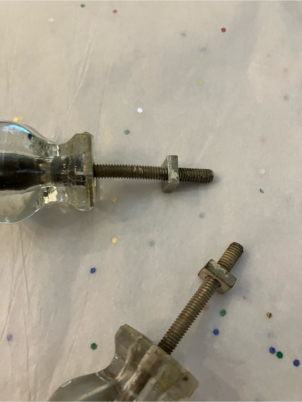 Two vintage clear knobs - Picture 2 of 4